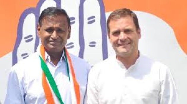 Denied ticket by BJP, Udit Raj joins Congress