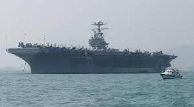 US sends aircraft carrier and bomber task force to ‘warn Iran’