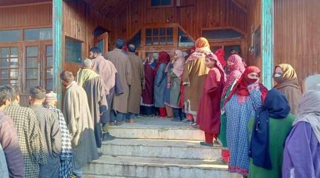 DDC Elections- 7th Phase:47.43% votes polled till 1PM across J&K
