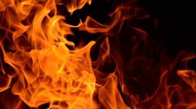 J&K: Fire damages 6 residential houses in Dalgate