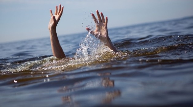 14-yr-old girl drowned to death in Shopian