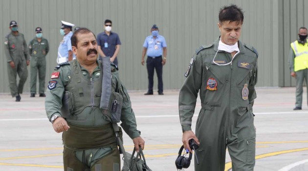 IAF chief reviewed flight test facilities, flew Tejas