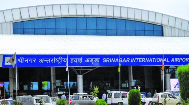 Amid Covid scare, entry at Srinagar Airport 3 hrs before flight