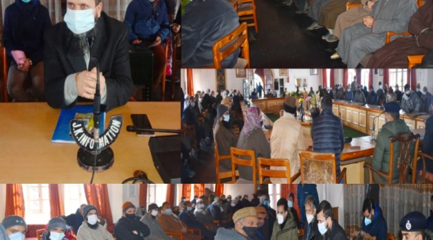 DC Kupwara chairs meeting of Officers, Aimah Masajid, Religious leaders, PRIs