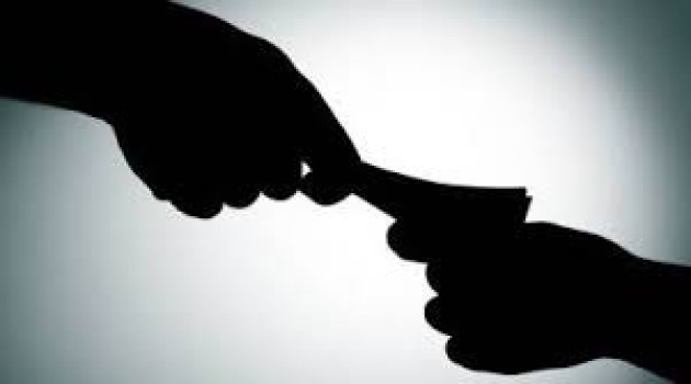 Police officer arrested for demanding and accepting bribe from a truck driver