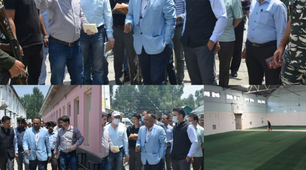Div Com Kashmir visits Walnut Factory Qazigund & FCI Godown Mir Bazar