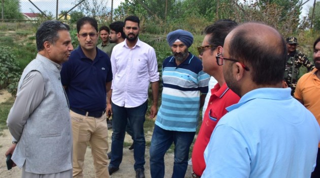 Srinagar Mayor visited Sanat Nagar
