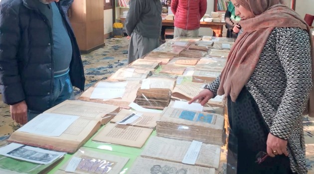 Exhibition of Special Literary Collections opens to public at SPS Library