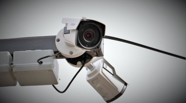 DC Bandipora Makes CCTV Installation Mandatory at Medical Stores Selling Schedule HI & X Drugs