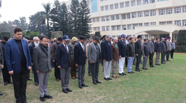 Two minutes silence observed at all police establishments across the UT to remember supreme sacrifices of freedom fighters  