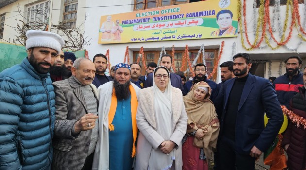 Dr Darakhshan Andrabi and Sunil Sharma lead the event of opening of Parliamentary Election Office at Baramulla
