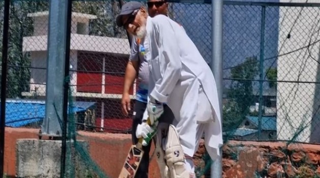 Unbeaten at 102, Haji Karam from Reasi defies age, inspires youth to take up cricket