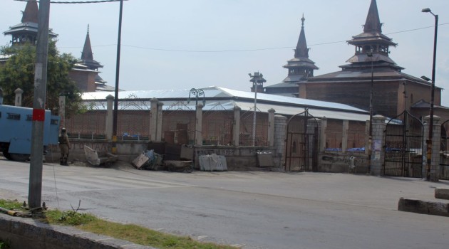 Congregational prayers disallowed in Srinagar’s Jamia Masjid