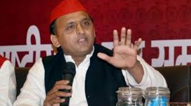 Akhilesh hits out at governor, media for campaigning for BJP