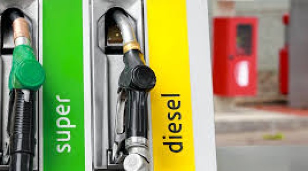 No change in petrol prices; diesel slashes