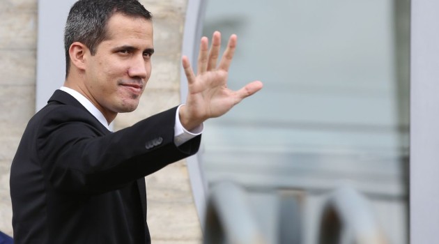 Venezuela: Guaido vows to fight despite 15-year ban from public office