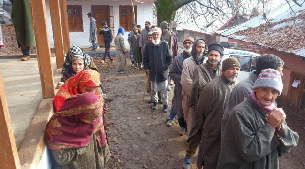 DDC Elections- 5th Phase: 43.27% votes polled till 1 PM across J&K