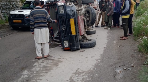 2 killed another injured as speedy tipper rams bike in Baramulla