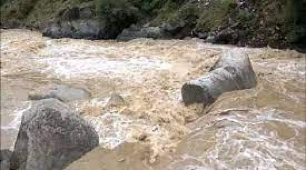 Mother-daughter duo washed away in flash floods in Rajouri