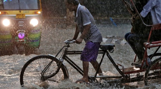Heavy rains lash several parts of India, 10 killed in Uttarakhand