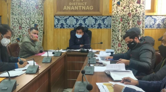 DDC Anantnag chairs meeting of officers of NHIDCL