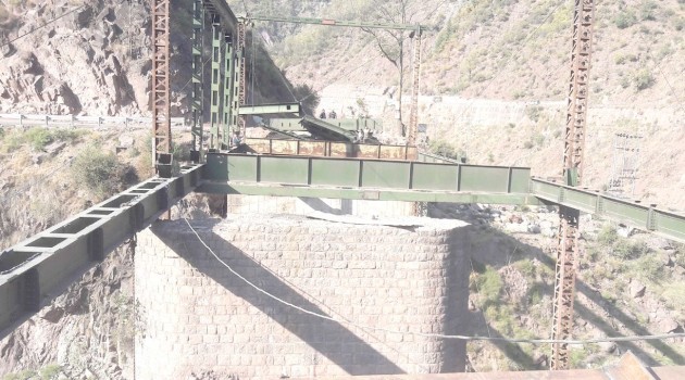 Srinagar-Muzaffarabad Road Remains Closed for Repair Work of NS Bridge