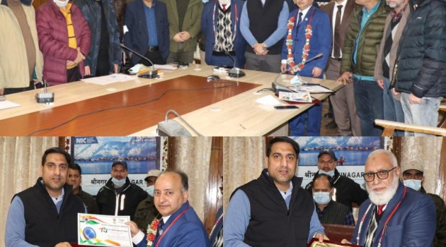 District Admin Srinagar holds superannuation farewell for Chief Engineer Distribution KPDCL
