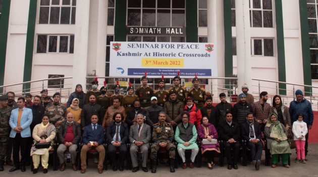 Chinar Corps  Organises Seminar On ‘Kashmir at  Historic Crossroads’