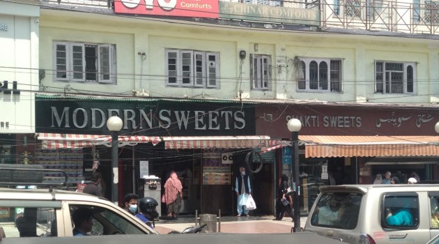 Shakti Sweets fined for overcharging, Case registered against ‘Modern Sweets’ for stopping officials from discharging duties