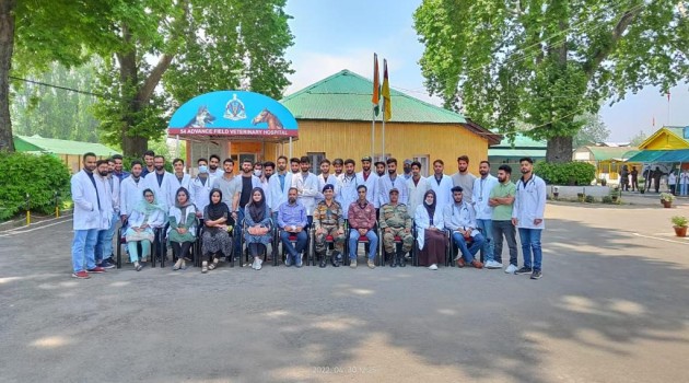 Celebration of World Veterinary Day-2022 with budding Veterinarians at 54 Advance Field Veterinary Hospital, Haft Chinar, Srinagar