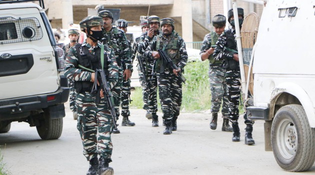 Central Kashmir: Encounter Breaks out in Budgam