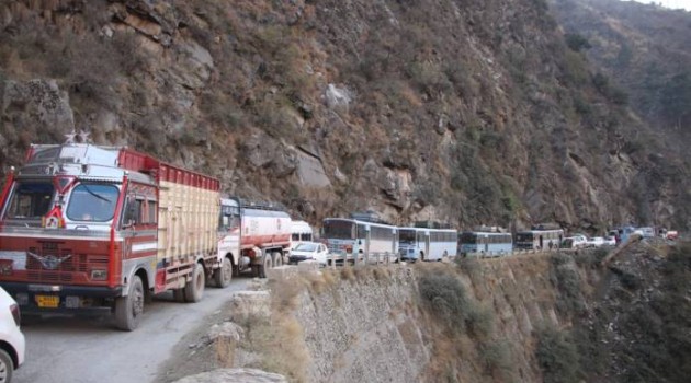 Jammu-Srinagar highway partially restored for traffic