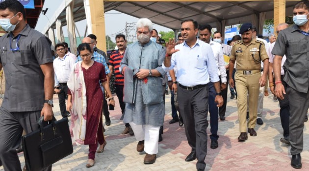 Lt Governor visits Bhagwati Nagar Yatri Niwas, reviews arrangements for Shri Amarnath Ji Yatra pilgrims