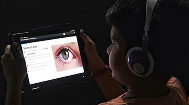 Excessive screen time fuels depression, attention deficiency among children: Study