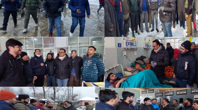 DC Kupwara inspects essential services, Snow clearance operation in district