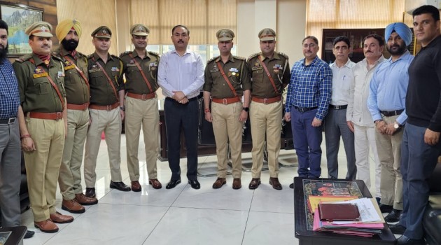ADGP Security decorates newly promoted Inspectors, ASIs of JKP