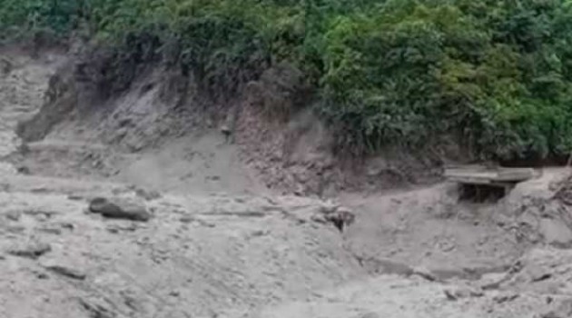 6 died, 11 missing in landslide in central Colombia