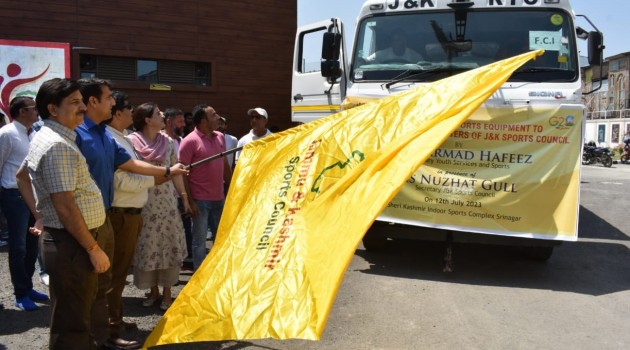 Secretary YSS flags off vehicles with sports equipment to district units, training centres of J&K Sports Council