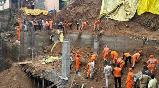 3 Labourers Injured, 1 Goes Missing After Coming Under Falling Debris from Under-construction Site in Udhampur: Officials