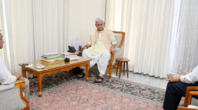 Former Legislator, Member BJP State Executive Jammu Kashmir, Delegation of Senior Citizens Support Service Club call on Lt Governor