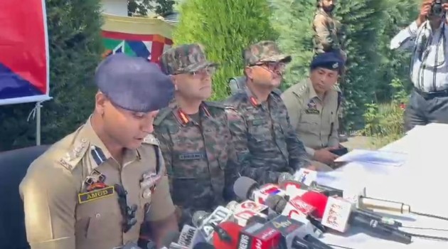 Cross-LoC Arms supply racket: One LeT militant, two women, juvenile among 5 terror associates arrested in Baramulla: Police