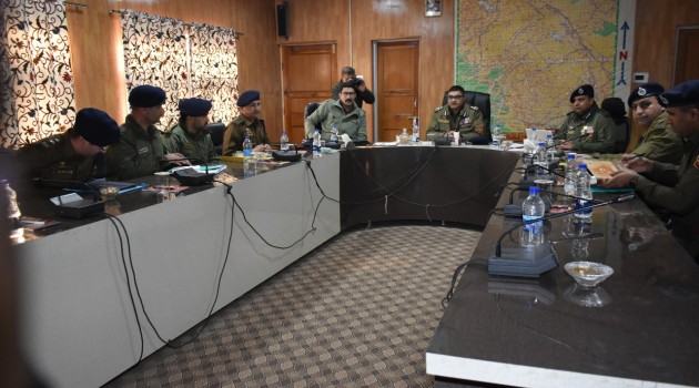 IGP Kashmir visits Shopian & Pulwama; Chairs security review meetings