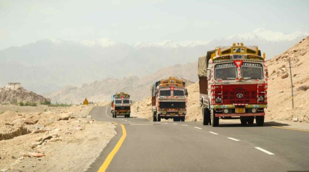 Government of India Addresses Truckers’ Concerns Over Stringent Legal Provision, Assures Consultation Before Enforcement