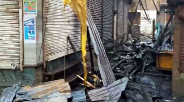 J&K: 50 shops, 5 residential rooms gutted in fire incident in Kupwara district
