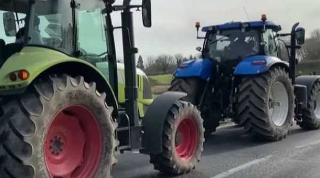 Over 70,000 farmers protest throughout France, 41,000 tractors involved