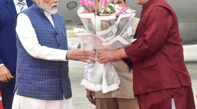 PM Modi receives warm welcome from LG Manoj Sinha in Jammu