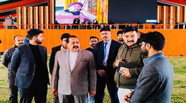 People of J&K have natural connect with Modi: Jitendra