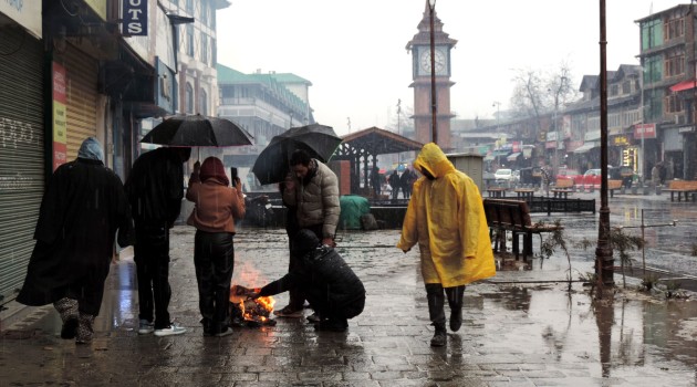 Rains lashed Jammu and Kashmir,Srinagar received 4.5mm of rainfall