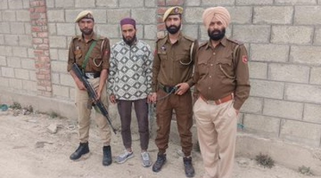 Two Notorious Drug Smugglers Sent Kot Bhalwal Jail: Baramulla Police