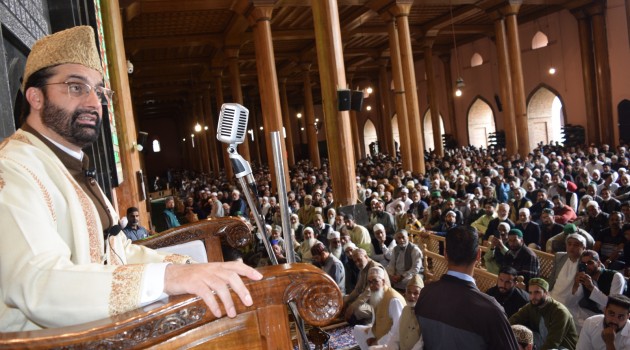 Mirwaiz-e-Kashmir Molvi Mohammad Umar Farooq castigates Authorities for Electricity Crisis and Tariff Hike